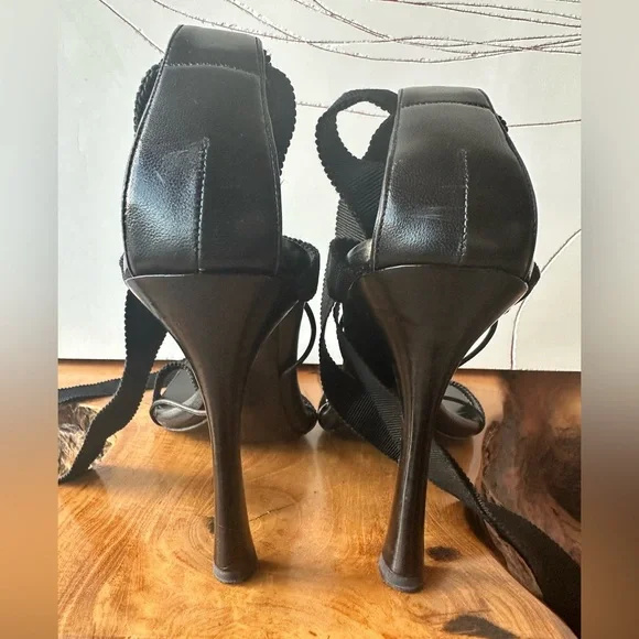 Vintage GUCCI stiletto ankle wrap ribbon sandals - Picture 3 of 3